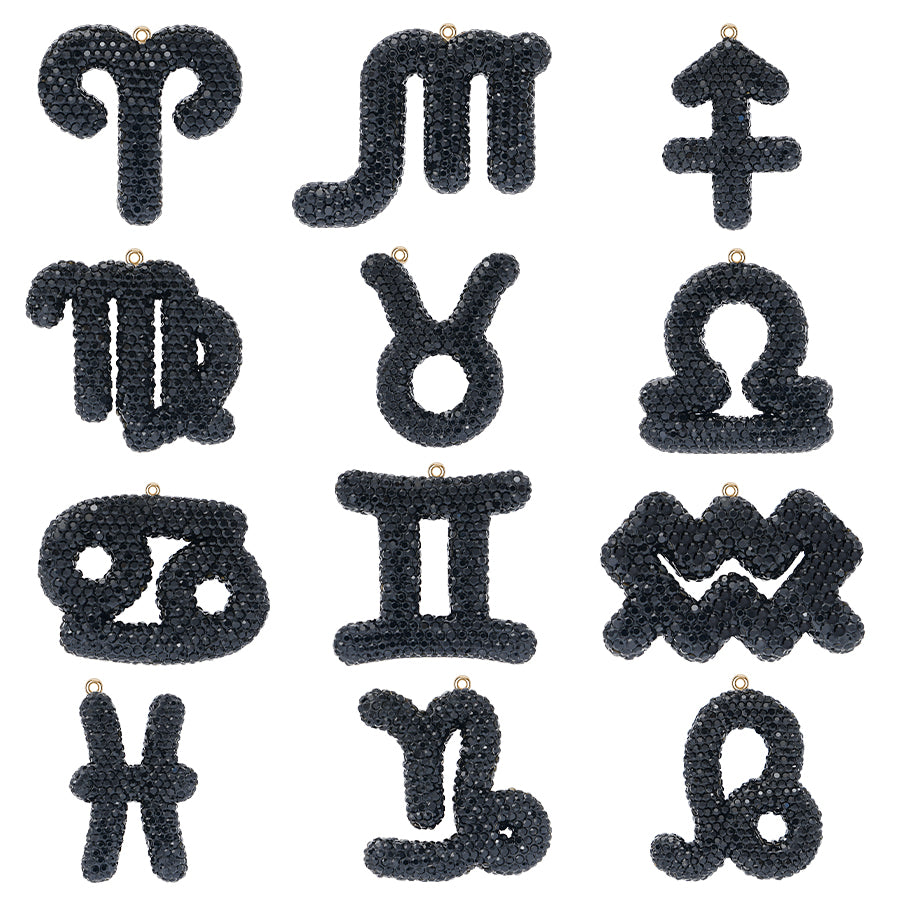 Constellation symbols, lucky charms, crystal accessories, DIIY mirror ornaments, keychains, birthday gifts, souvenirs or unboxing gifts, meet the needs of decoration, gifting and other scenarios, with wide practicality, emotional and commemorative value